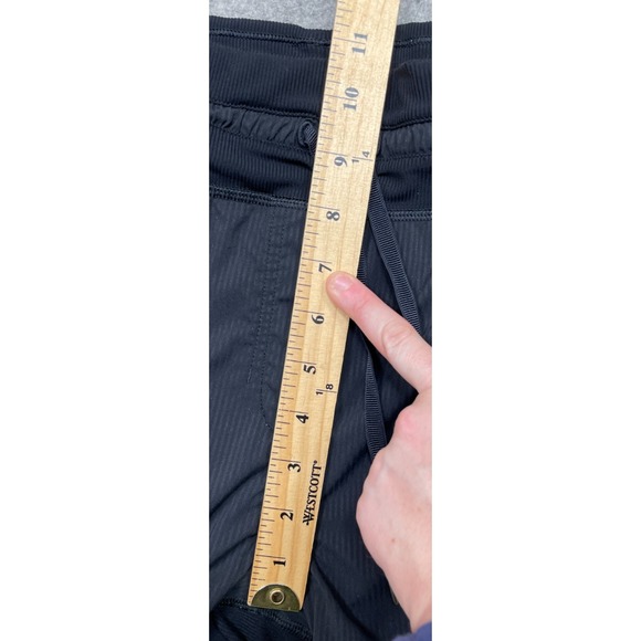 Lululemon Dance Studio Mid Rise Cropped Pants Black 10 - Picture 11 of 16